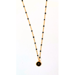 Collar Cruz negro perlas